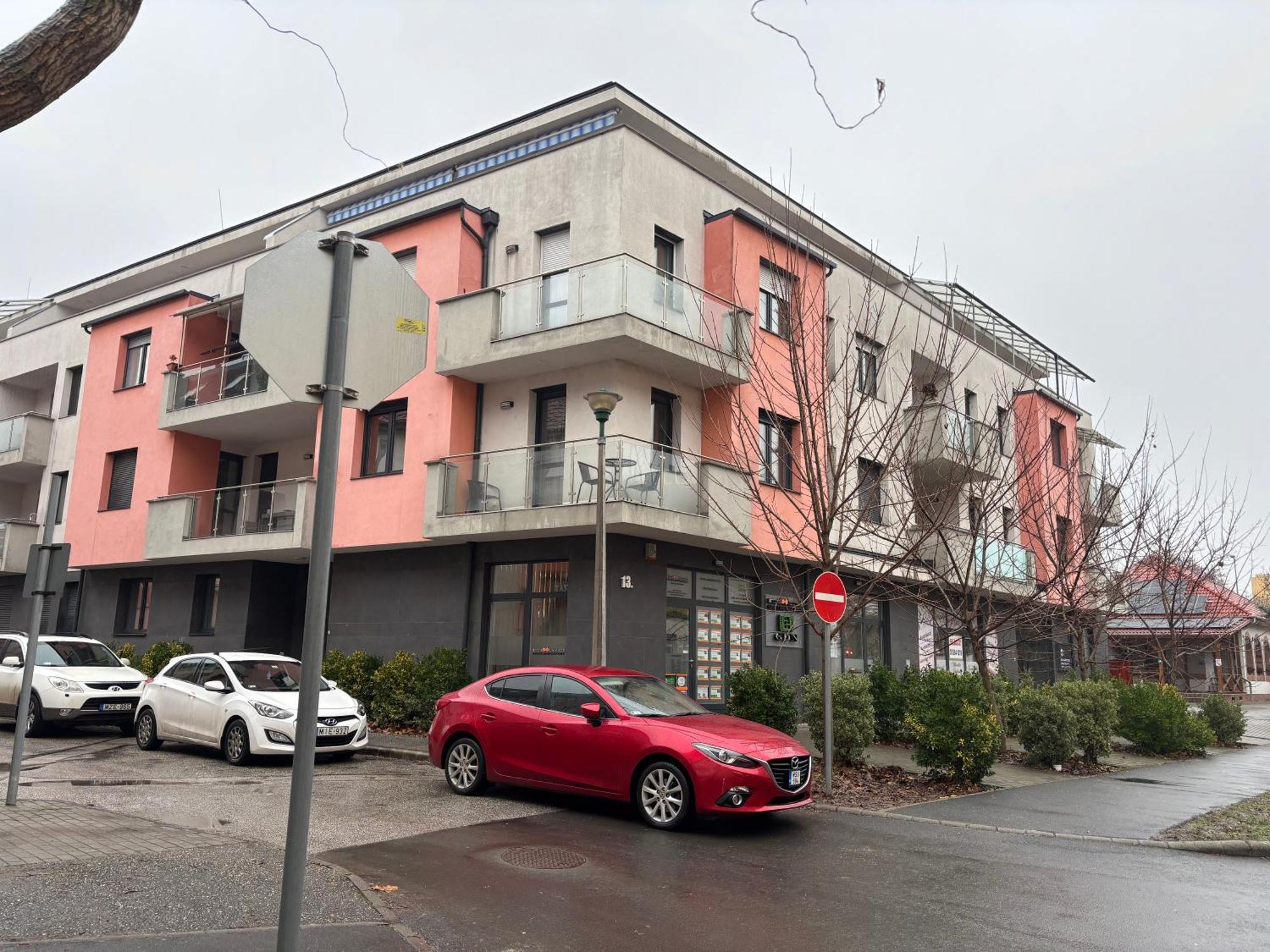 Pizza Tabor Apartman Miskolc Eksteriør bilde